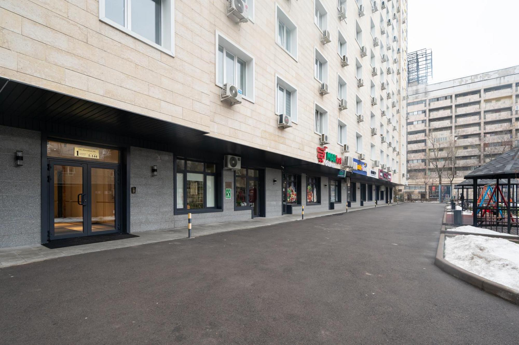 One Bedroom Apartment Next To Arbat In The Heart Of Ałma Ata Zewnętrze zdjęcie